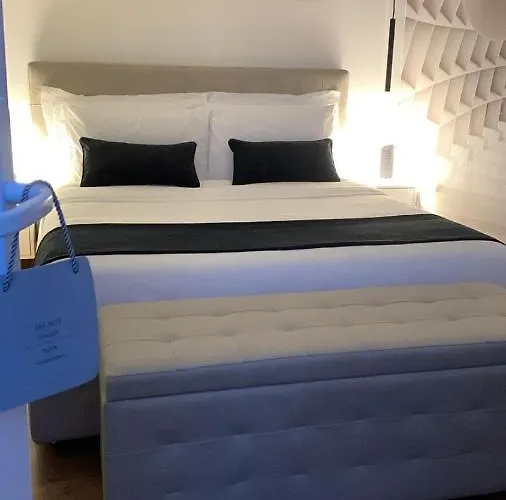 Rossodisera Vendégház Sarzana